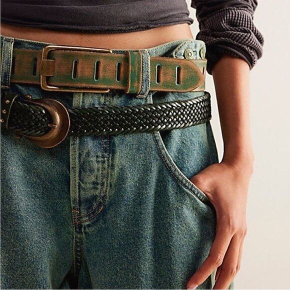 VTG Distressed Black Leather Belt Silver Buckle & Studs Accents Boho Moto main image 3